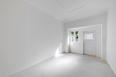 Prodej komerčních prostor obchodní prostory 29 m², U Kublova, Praha-Podolí