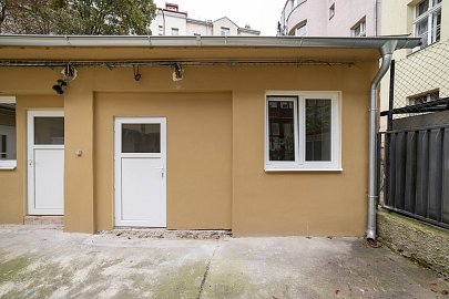 Prodej komerčních prostor sklady 16 m², Husitská, Praha-Žižkov