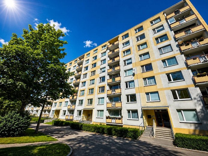Pronájem bytu 1+kk 18 m², Kamenická, Děčín-Děčín II-Nové Město