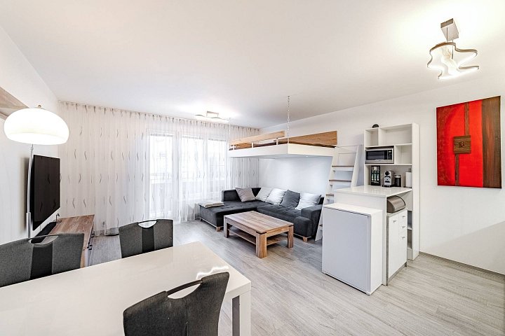 Prodej bytu 2+kk 66 m², Marty Krásové, Praha-Čakovice