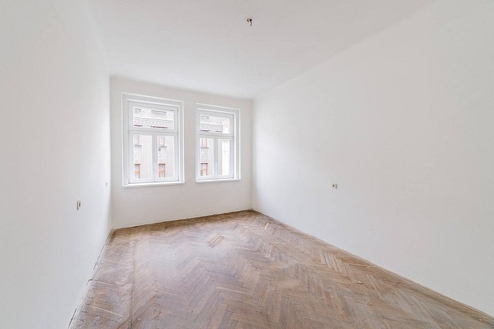 Prodej bytu 1+1 32 m², Husitská, Praha-Žižkov