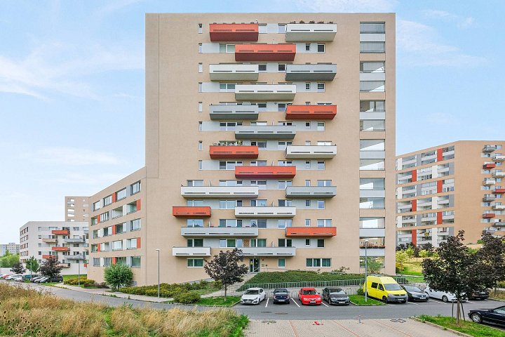 Prodej bytu 2+kk 52 m², Mantovská, Praha-Horní Měcholupy