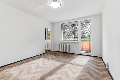 Pronájem bytu 1+1 35 m², Aléská, Bílina-Pražské Předměstí