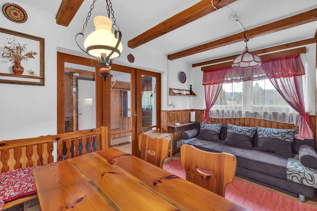 Prodej domu chata 25 m² pozemek 516 m², Všestary