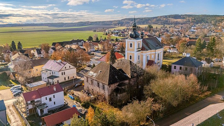 Prodej domu památka/jiné 800 m² pozemek 1753 m², Žihle
