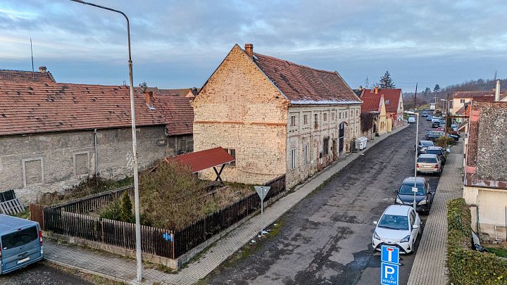 Prodej domu rodinný 200 m² pozemek 511 m², Staňkovice-Tvršice