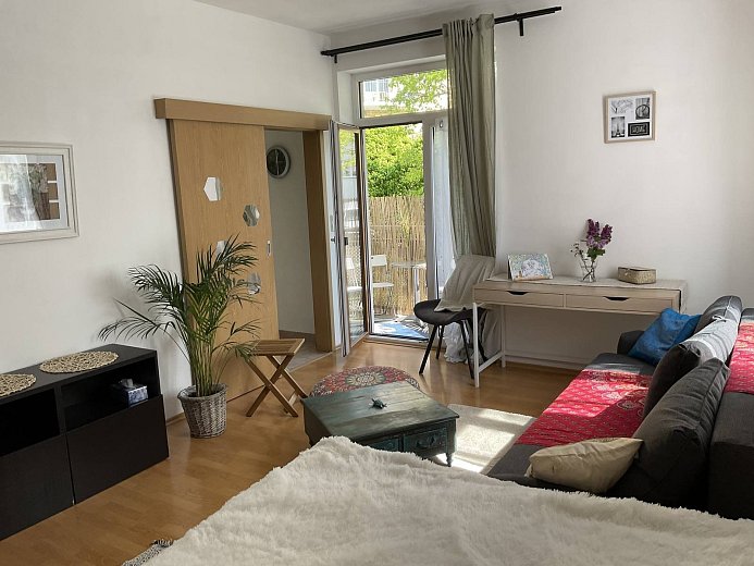 Pronájem bytu 1+1 50 m², Na Hřebenkách, Praha-Smíchov