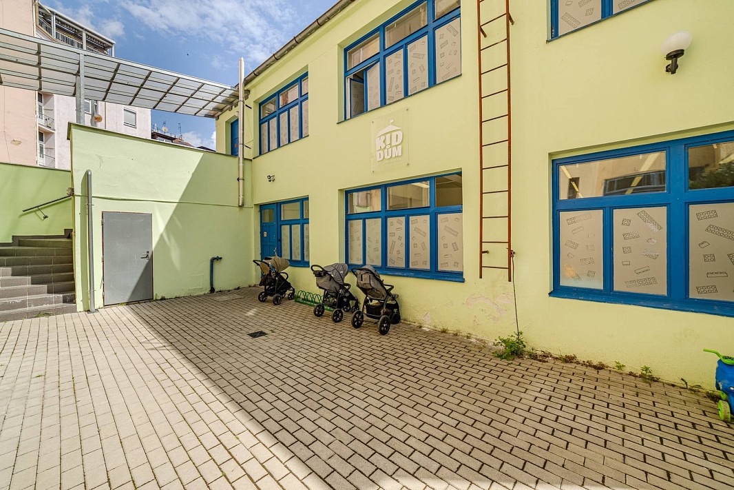 Prodej komerčních prostor kanceláře 183 m², Velehradská, Praha-Vinohrady
