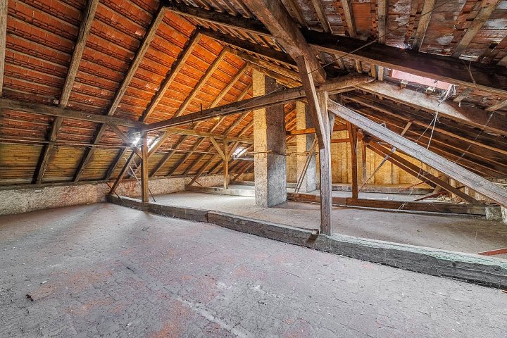 Prodej prostor půdní prostor 190 m², Plzeňská, Praha-Košíře