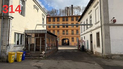 Pronájem komerčních prostor sklady 35 m², Sokolská, Litvínov-Šumná