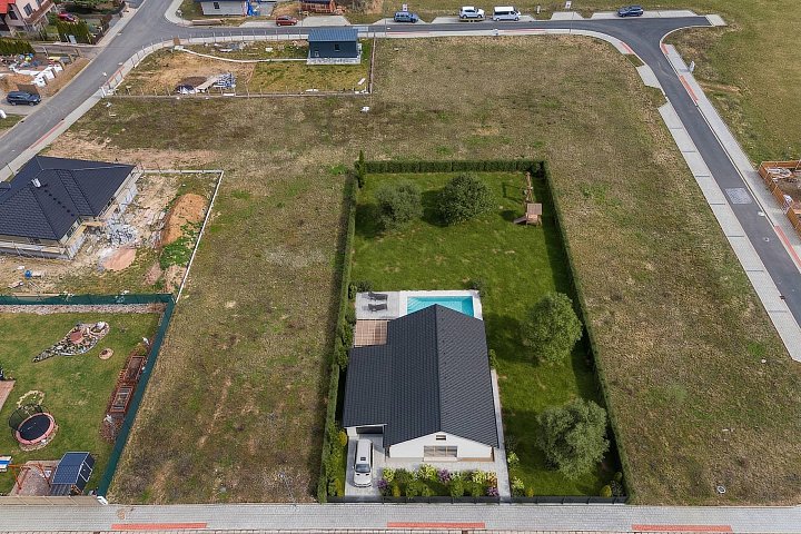 Prodej pozemku bydlení pozemek 911 m², Stolany,Chrudim,Pardubický kraj