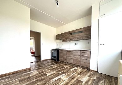 Pronájem bytu 3+1 70 m², Bezvěrov-Dolní Jamné