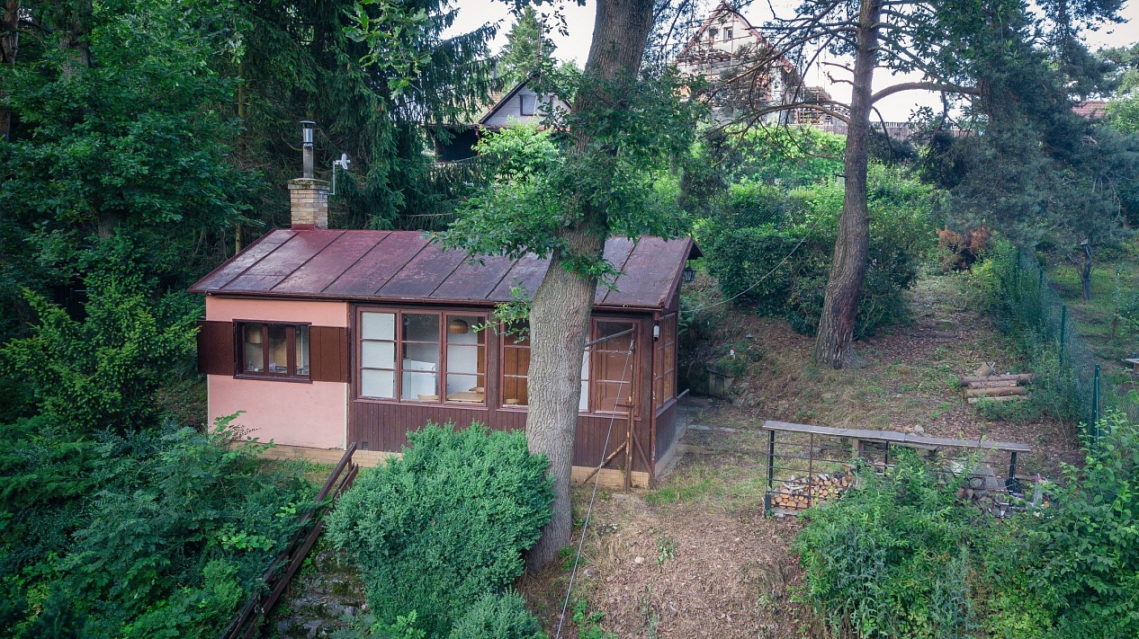 Prodej domu chata 50 m² pozemek 443 m², V Podskalí, Doubravčice