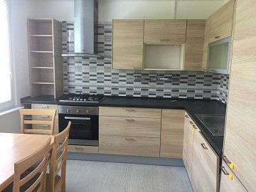 Pronájem bytu 2+1 61 m², U Stadionu, Chrudim-Chrudim III