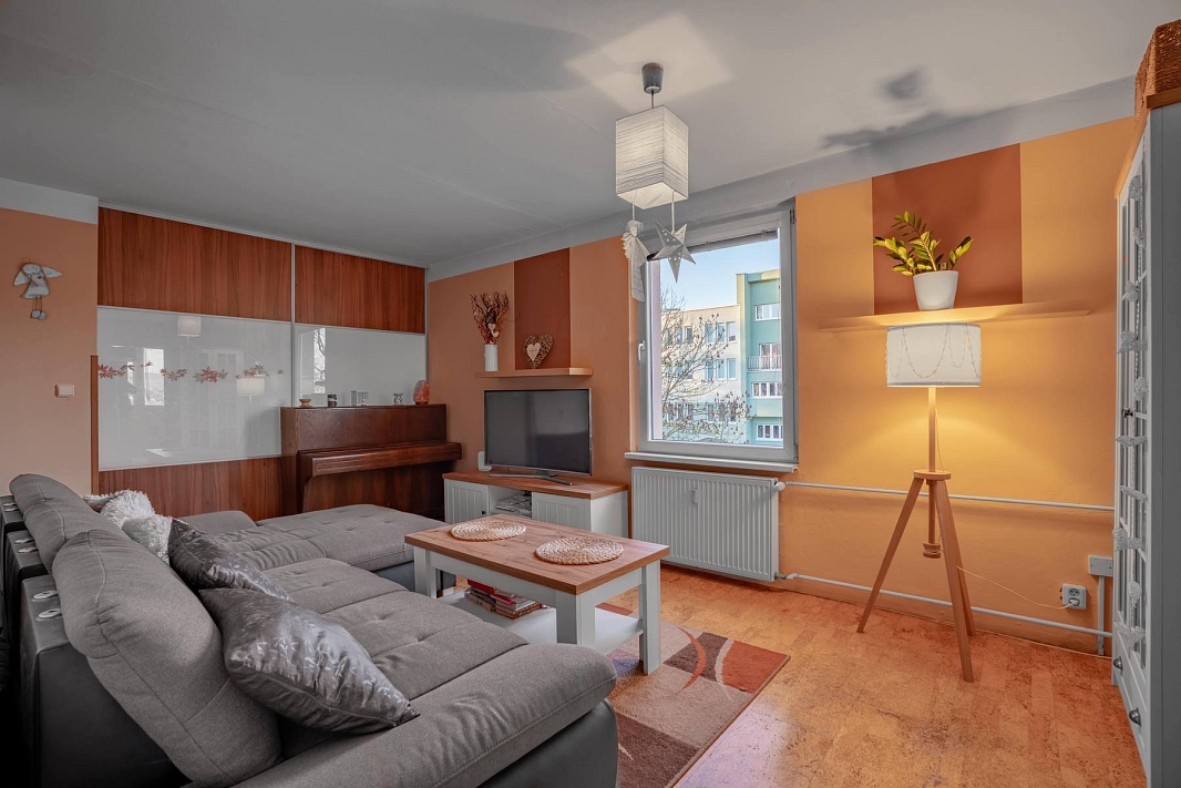 Prodej bytu 4+1 78 m², Pod Hájem, Králův Dvůr