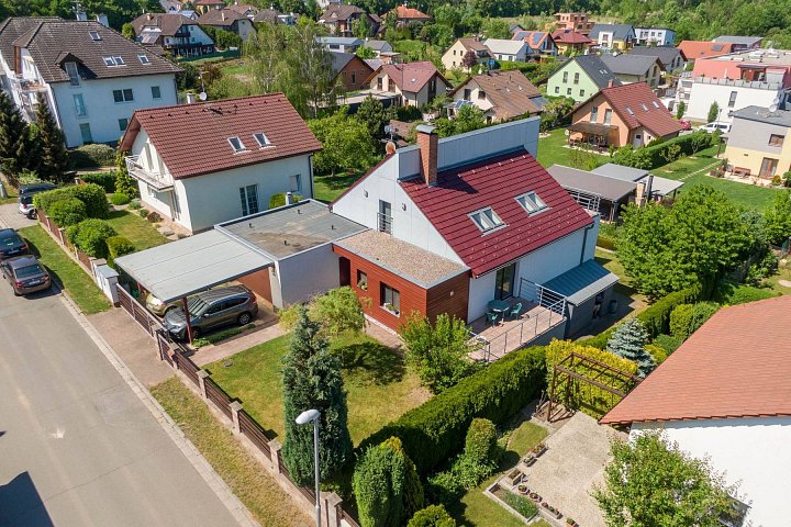 Prodej domu rodinný 270 m² pozemek 832 m², Cihlářská, Hradec Králové-Svobodné Dvory
