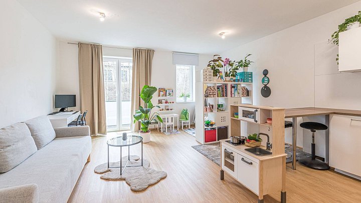 Pronájem bytu 1+kk 44 m², U Elektrárny, Vrané nad Vltavou