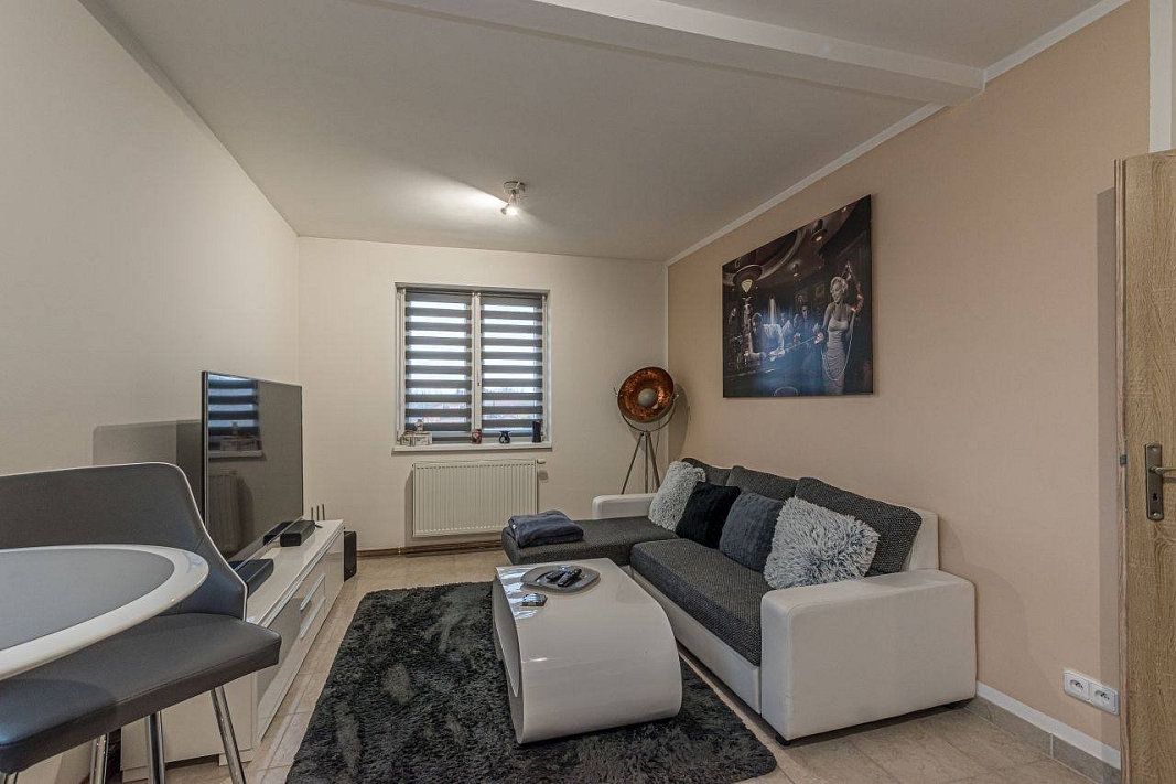 Prodej bytu 3+kk 62 m², Palackého, Pečky
