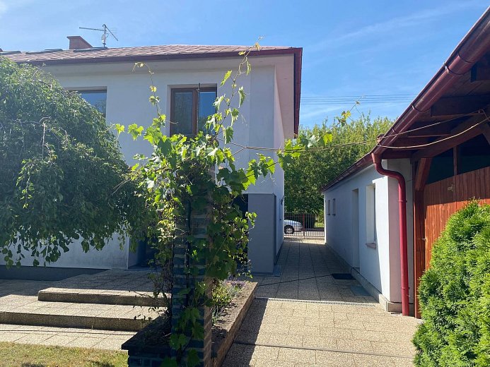 Prodej domu rodinný 253 m² pozemek 957 m², Kostnická, Pardubice-Svítkov