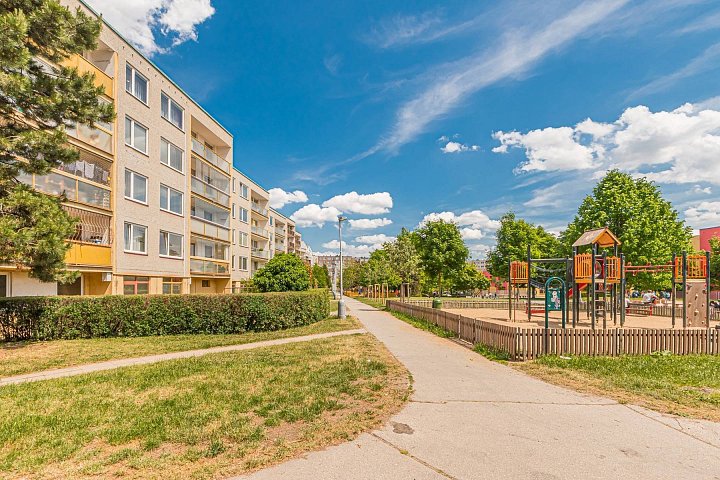 Prodej bytu 3+1 79 m², Fingerova, Praha-Stodůlky