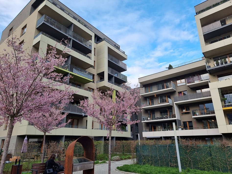 Prodej bytu 2+kk 68 m², K Vystrkovu, Praha-Modřany