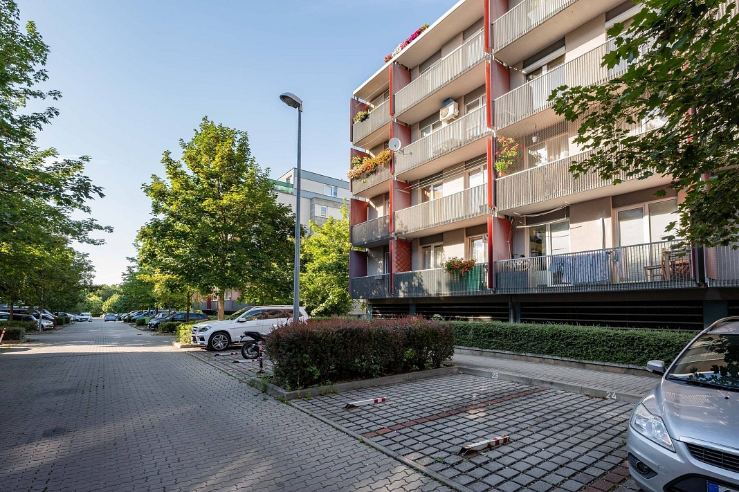 Prodej bytu 2+kk 54 m², Chotěšovská, Praha-Letňany