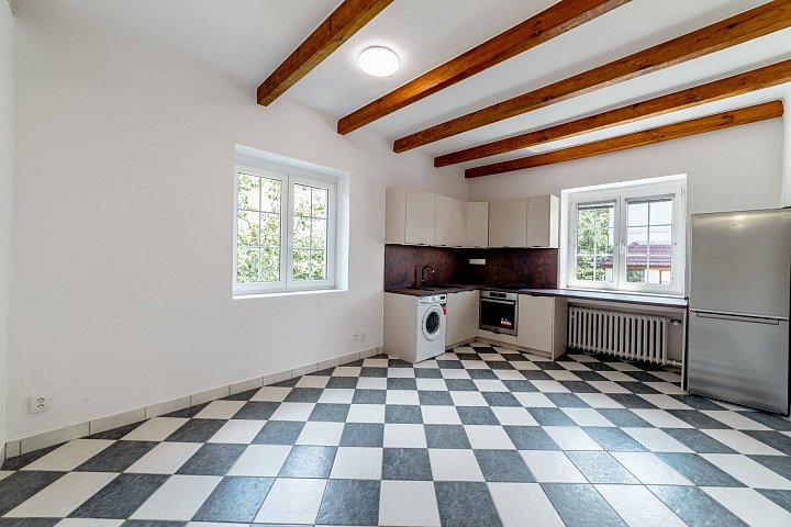 Pronájem bytu 2+1 75 m², Údolní, Praha-Braník