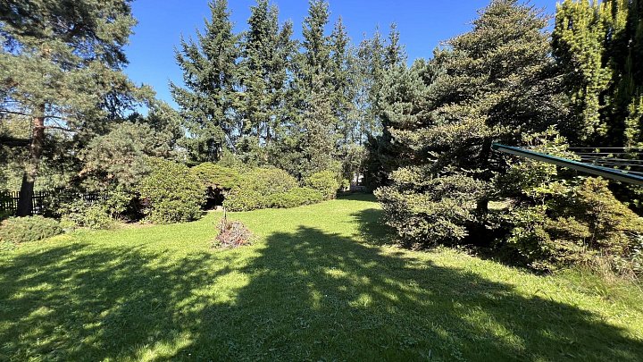 Prodej pozemku bydlení pozemek 877 m², Svahová, Mnichovice-Božkov
