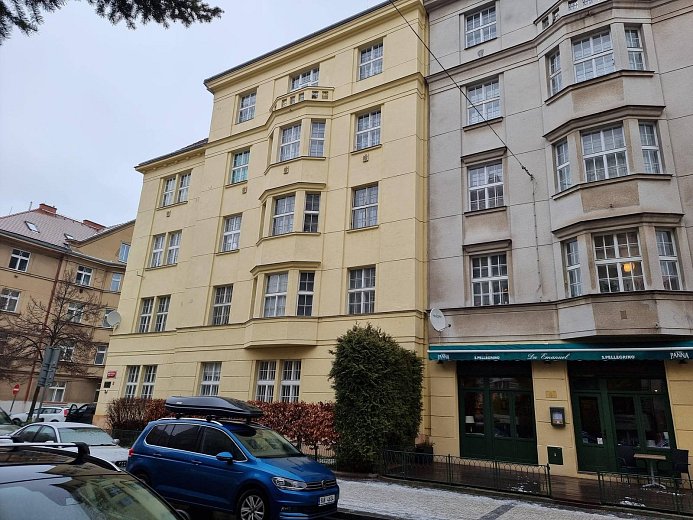 Pronájem bytu 1+kk 24 m², Verdunská, Praha-Bubeneč