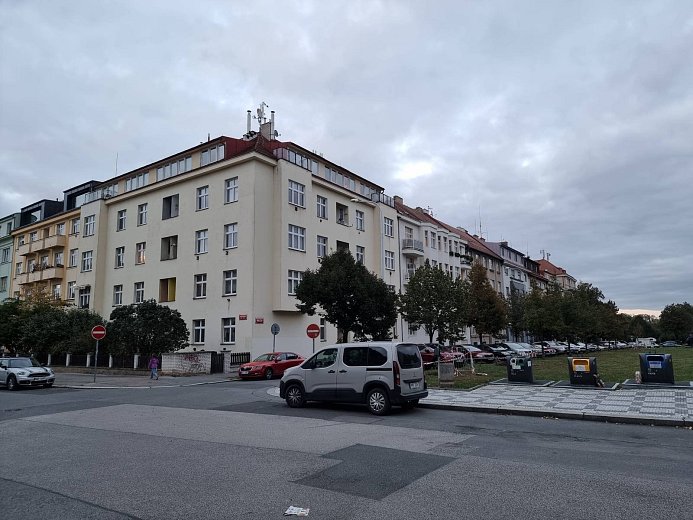Pronájem bytu 2+1 82 m², Nikoly Tesly, Praha-Dejvice