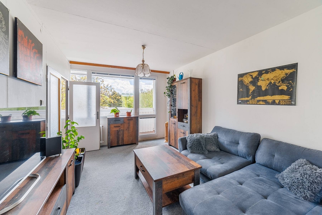 Prodej bytu 3+1 61 m², Veltruská, Praha-Prosek