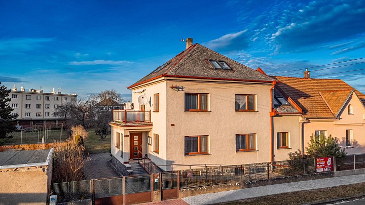 Prodej domu rodinný 300 m² pozemek 1763 m², Na Klínku, Pardubice-Svítkov