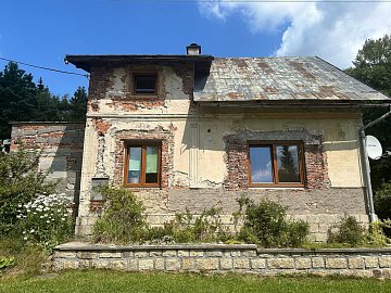 Prodej domu rodinný 150 m² pozemek 788 m², Zásada
