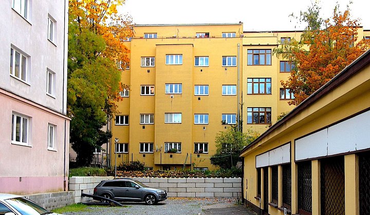 Prodej bytu 2+1 46 m², Počátecká, Praha-Michle
