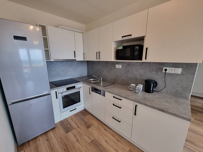 Pronájem bytu 2+kk 41 m², Zárybská, Praha-Prosek