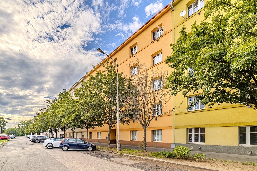 Prodej bytu 2+kk 50 m², U vysočanského pivovaru, Praha-Vysočany