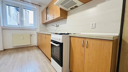 Pronájem bytu 2+1 55 m², K Blahobytu, Pardubice-Zelené Předměstí